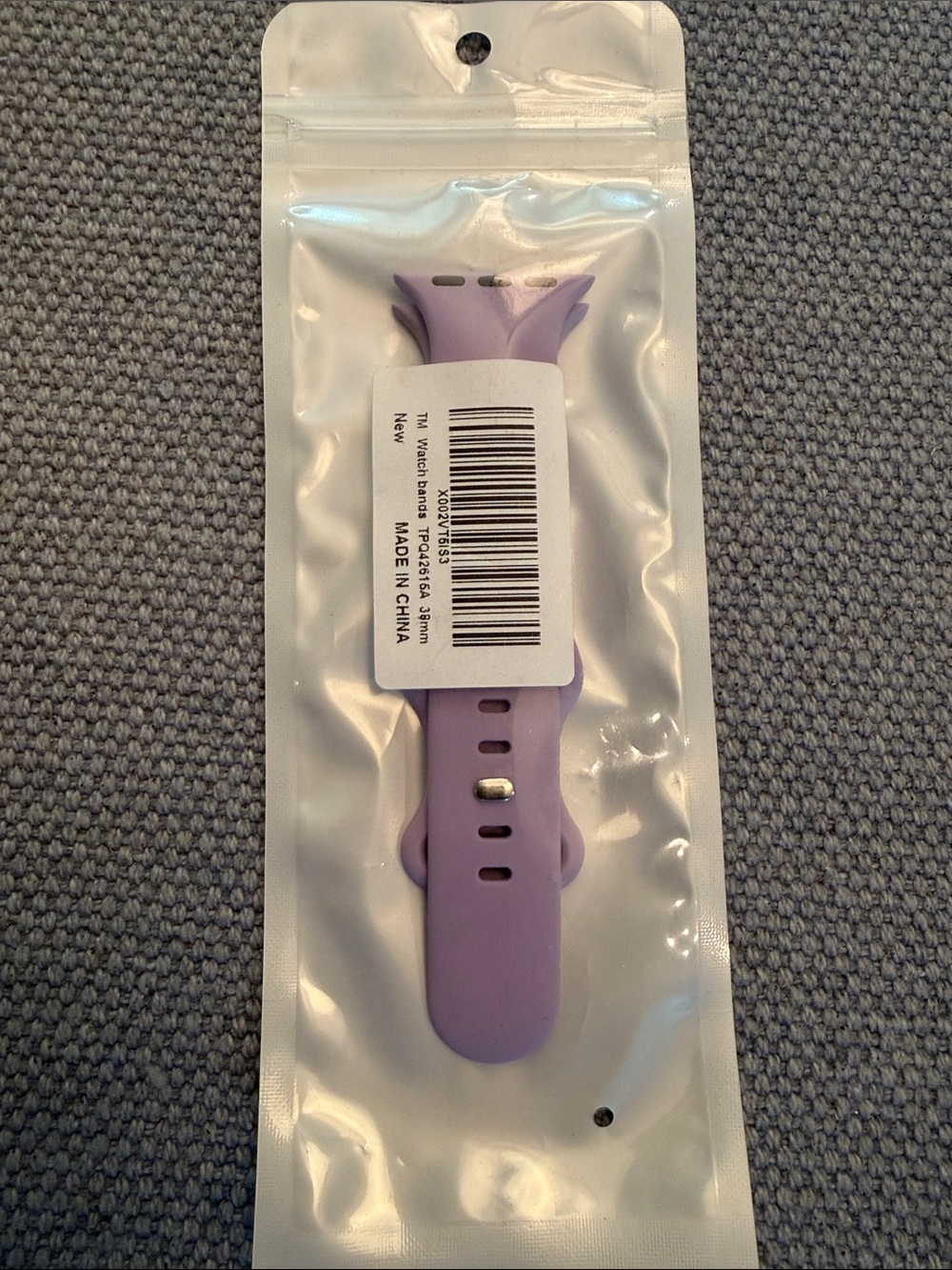 Purple Silicone Replacement Watch Band for Smartwatches. 38mm. Never worn.